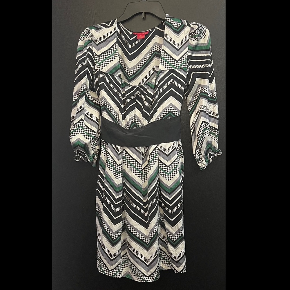 Sunny Leigh 100% Silk Chevron Midi Dress — Black, White & Green